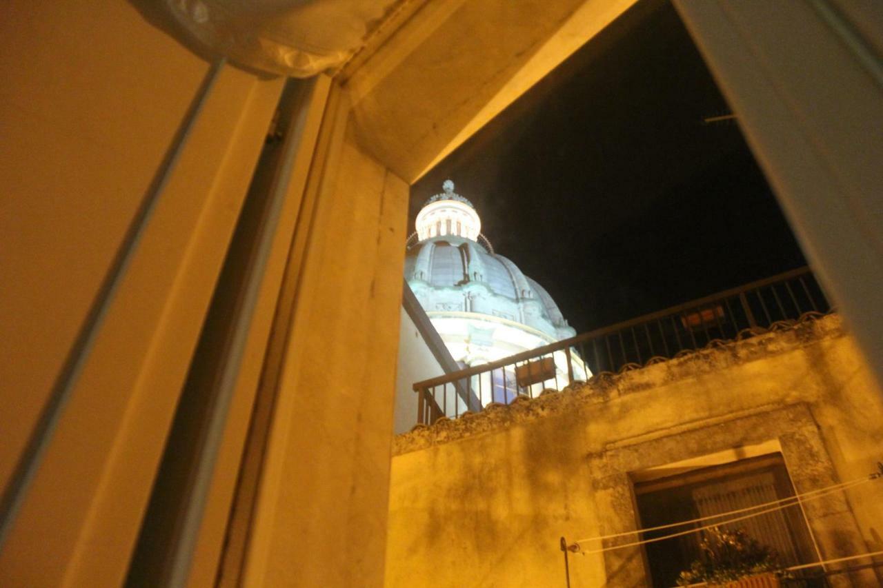 Specula Domus - Ibla Villa Ragusa Ngoại thất bức ảnh